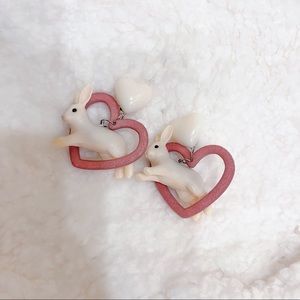 Cute bunny heart style earrings